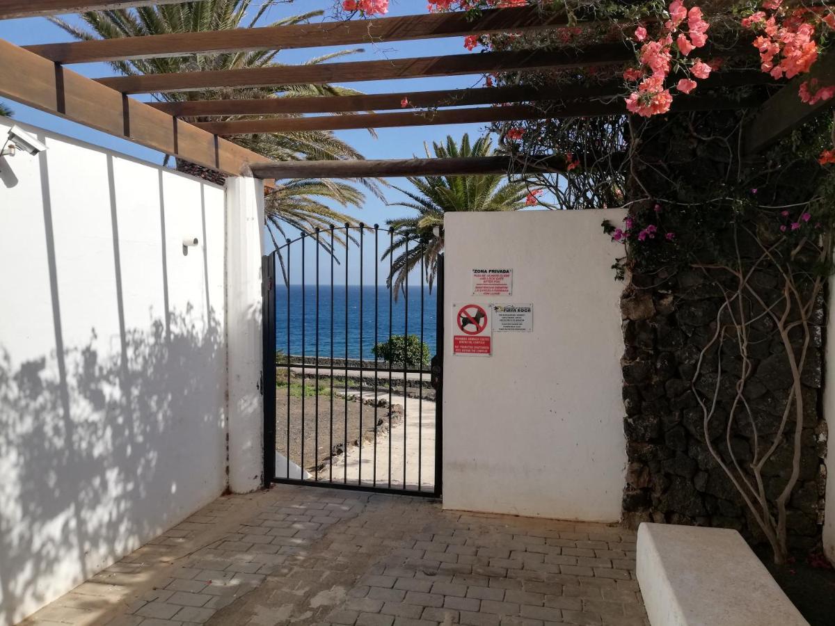 Apartamento Luca 05 En Playa Roca Costa Teguise Exteriör bild